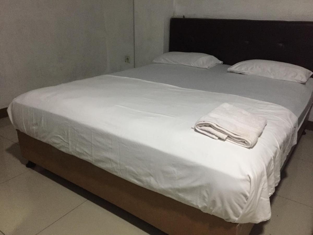 Wisma Maysara Makassar RedPartner Bagian luar foto